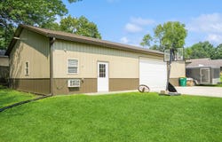 109 E Clanton Street, St Charles, IA 50240