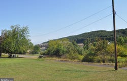 33/47 HOLLENBUSH LANE, ORWIGSBURG, PA 17961