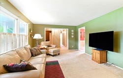 1131 Ridgemont Road, Waterloo, IA 50701