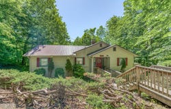 816 Hemlock Drive, Newland, NC 28657
