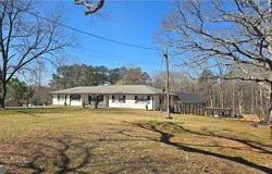 187 BOWDEN, Ellenwood, GA 30294