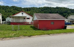 1221 Garfield Street, McMechen, WV 26040
