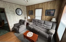 305 E 25th St, Hibbing, MN 55746
