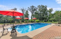 5616 Sand Rock Road, Smithton, IL 62285