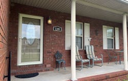 1209 Oakcrest Lane, Dexter, MO 63841