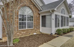 1102 Gerrits Landing, Brandon, MS 39047
