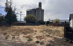 204 W DARLAND St, Goldendale, WA 98620