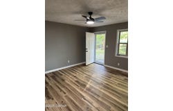 10740 US-51, Halls, TN 38040