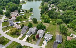 2155 Greenvalley Drive, Crown Point, IN 46307