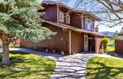 53 Meadow Lakes Drive, Tehachapi, CA 93561