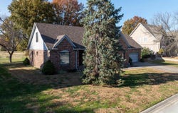 1805 S Nicklaus Drive, Clinton, MO 64735