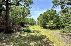 623 Dozer Mountain RD, Eufaula, OK 74432