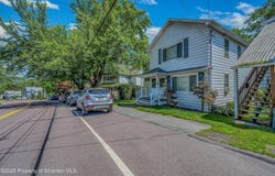 932 1/2 E Drinker Street, Dunmore, PA 18512