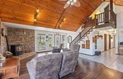 1471 Walnut Road, Anderson, MO 64831