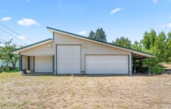 523 W 3rd St, Newport, WA 99156