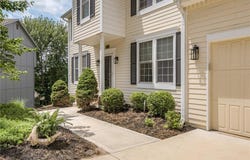 4940 Park Street, Shawnee, KS 66216