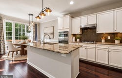 204 ELLSWORTH Way, MONMOUTH JUNCTION, NJ 08852