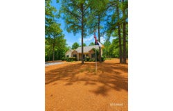 124 Lancashire Lane, West End, NC 27376