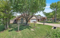 406 Wright Boulevard, Grand Prairie, TX 75050