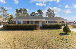 414 York Road, Fayetteville, NC 28303