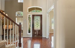 25 Falling Oaks TRL, The Hills, TX 78738