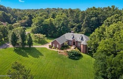 17106 Deer Crossing Trail, Louisville, KY 40023