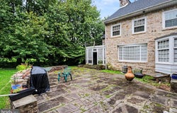 5505 N FRONT Street, HARRISBURG, PA 17110