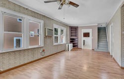 100 Irving Avenue, Floral Park, NY 11001