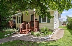 1912 31ST Street A, Moline, IL 61265