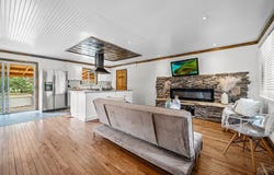 11 MacNaughton Rd, Pueblo, CO 81001