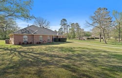 9 Timberlane, Texarkana, TX 75501