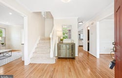 10 LEATHERLEAF COURT, GAITHERSBURG, MD 20878