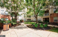400 SYMPHONY CIRCLE, COCKEYSVILLE, MD 21030