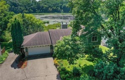 2755 Halstead Lane, Mound, MN 55364