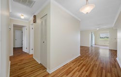 2020 HULLHOUSE Drive, SUN CITY CENTER, FL 33573