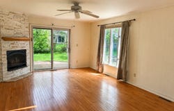231 River Drive, DeKalb, IL 60115