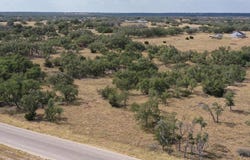 107 Nott Branch Rd, Harper, TX 78631