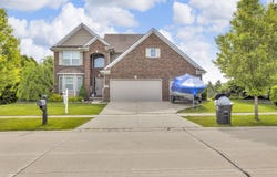 449 Corinth Circle, Dundee, MI 48131