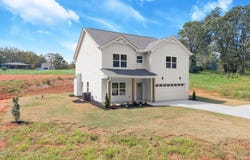 274 Hardman Road, Clarkesville, GA 30523
