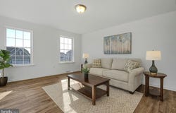 1656 FALCON LANE, CHAMBERSBURG, PA 17202