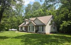 8193   E Tiger Ln, Lexington, IN 47138