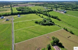 Green Lawn Road lot: East Lot, Hughesville, MO 65334