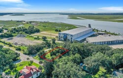 901 7th Street, Port Royal, SC 29935