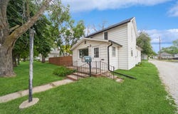 212 Nile Kinnick Drive N, Adel, IA 50003