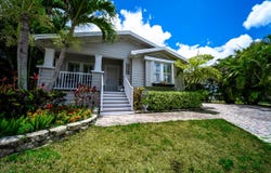 6164 N Ironwood Lane, Lantana, FL 33462