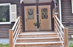 10 Durham Road, Freeport, ME 04032