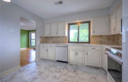12818 W 110th Terrace, Overland Park, KS 66210