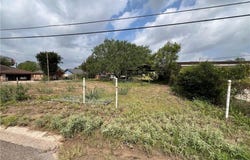100 N Mariposa Drive, Rio Grande City, TX 78582