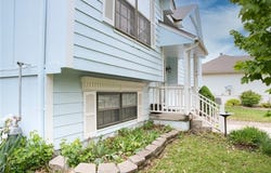 2109 NW Hidden Pointe Court, Blue Springs, MO 64015