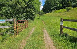 72 Rainbow Dr, Galax, VA 24333